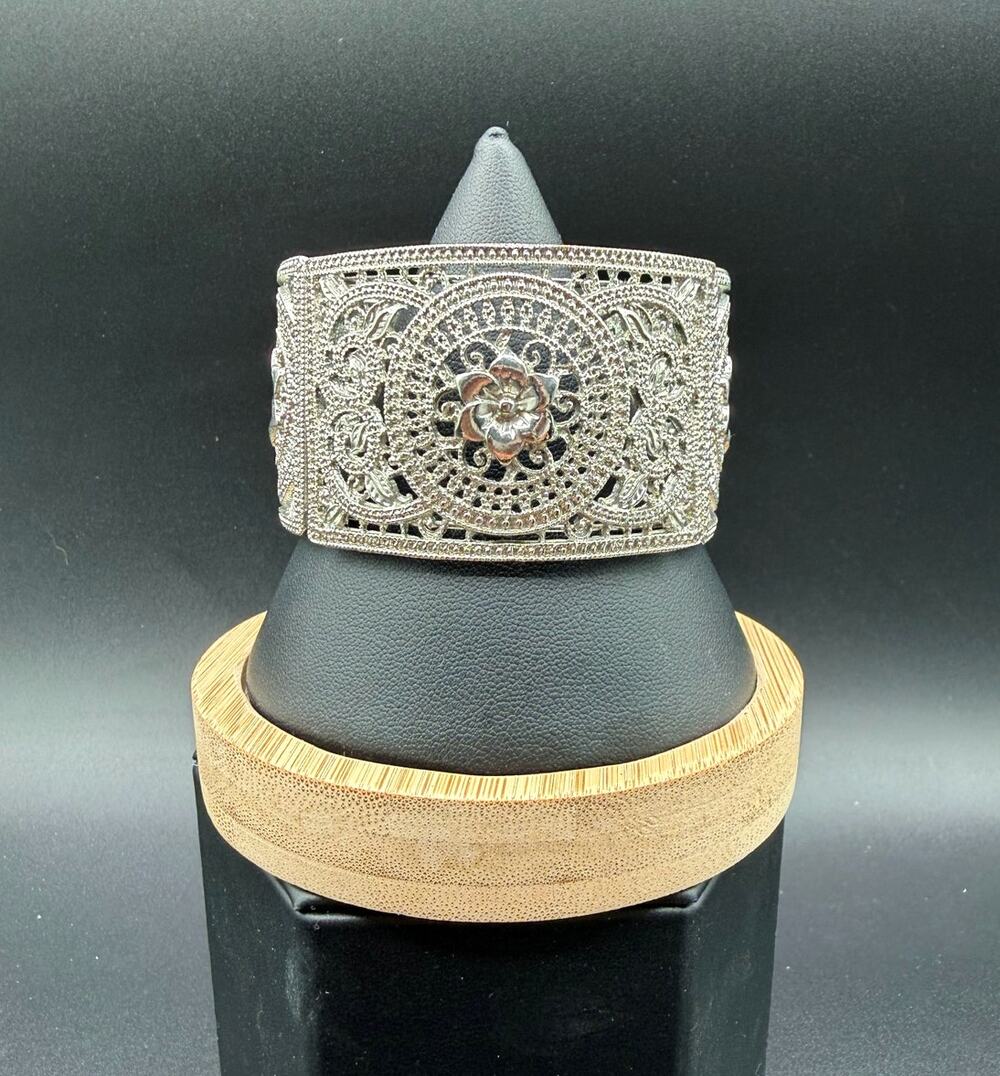 Vintage Style Silver Filigree Hinged Cuff Bracelet